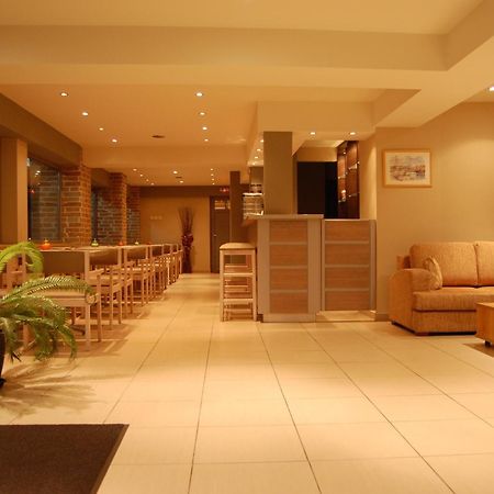 Hotel Andírrion Extérieur photo