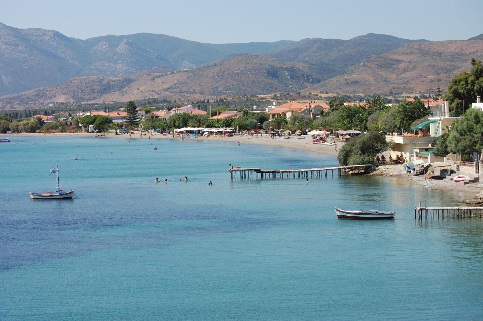 Hotel Andírrion Extérieur photo