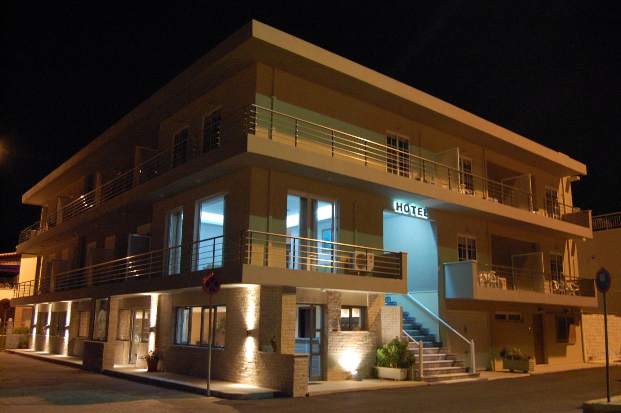 Hotel Andírrion Extérieur photo